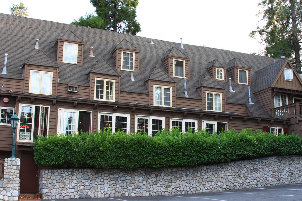Saddleback Inn At เลคแอร์โรว์เฮด ภายนอก รูปภาพ