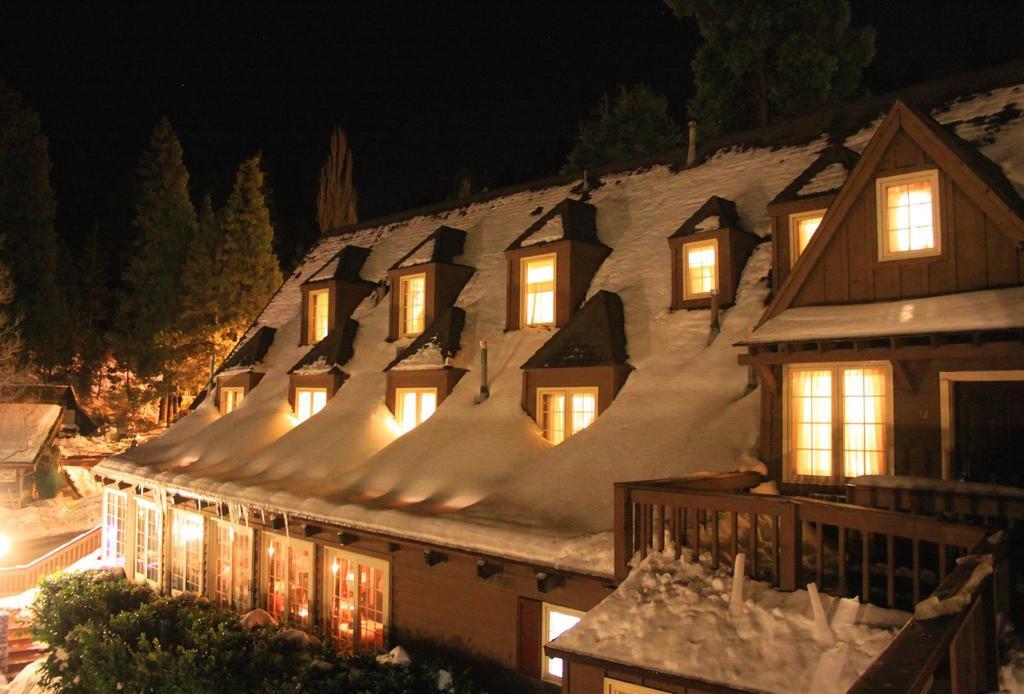 Saddleback Inn At เลคแอร์โรว์เฮด ภายนอก รูปภาพ