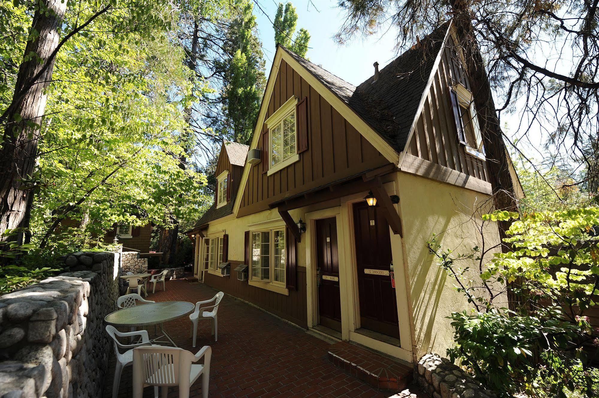 Saddleback Inn At เลคแอร์โรว์เฮด ภายนอก รูปภาพ